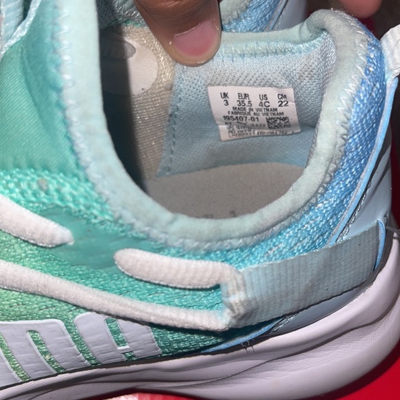 SoftRide Slip on Puma Gym Shoes - Picture 4 of 4